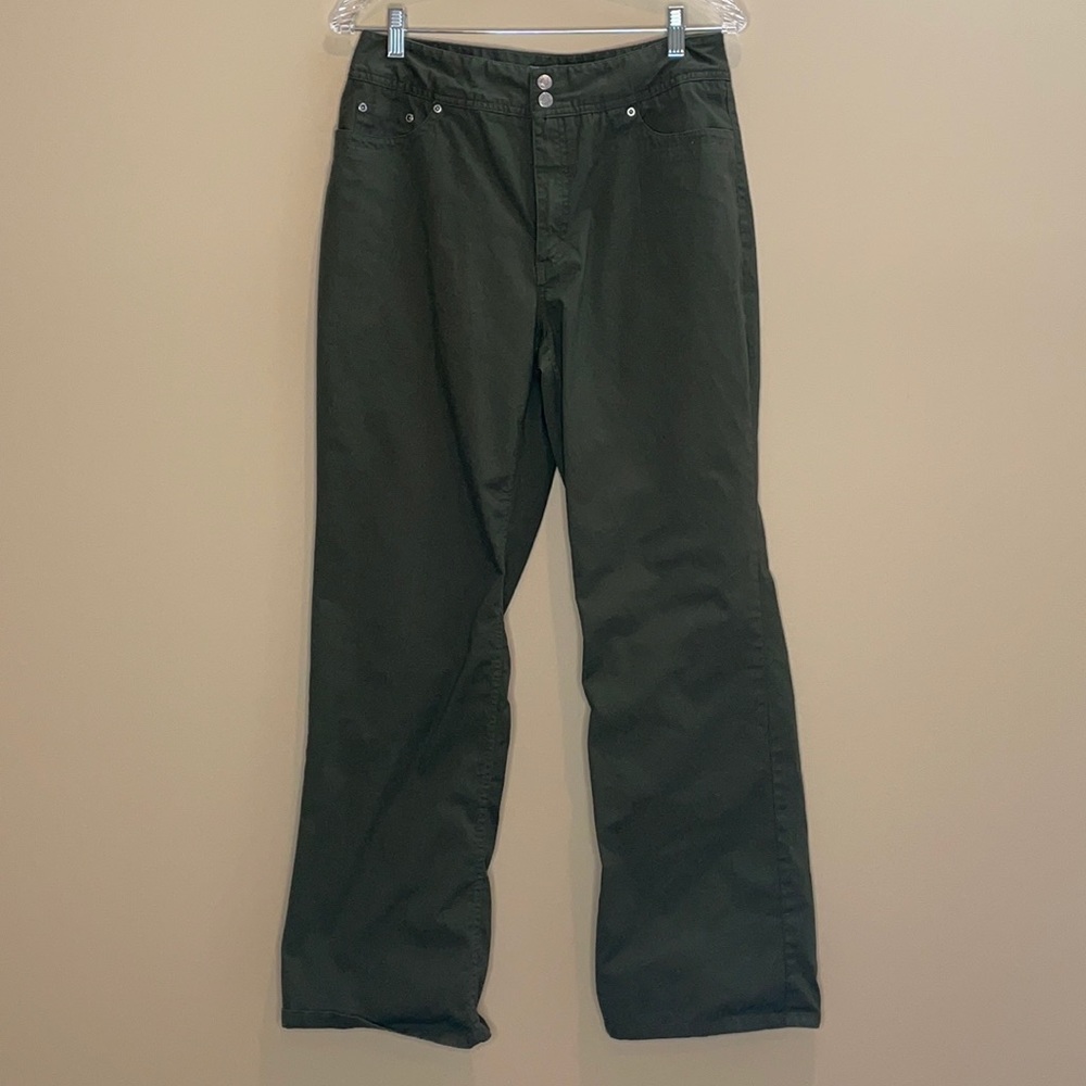 Chico's Dark Green/Olive High-Rise Pants